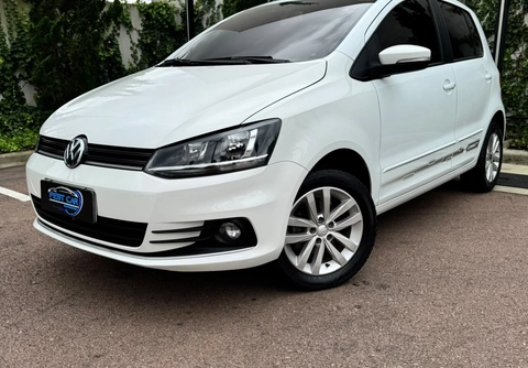 Volkswagen Fox 2018 Branco — foto 1 de 3