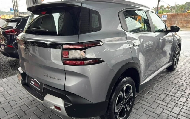 imagem-https://www.socarrao.com.br/sc-vehicle-images-prod/4260766/1790947561050-8_051527.jpg