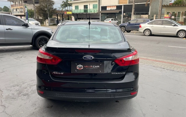 imagem-https://www.socarrao.com.br/sc-vehicle-images-prod/4260813/1790947770121-ac0fa9b8906e4bb582f48209813a7d6f_1790947646882.jpg