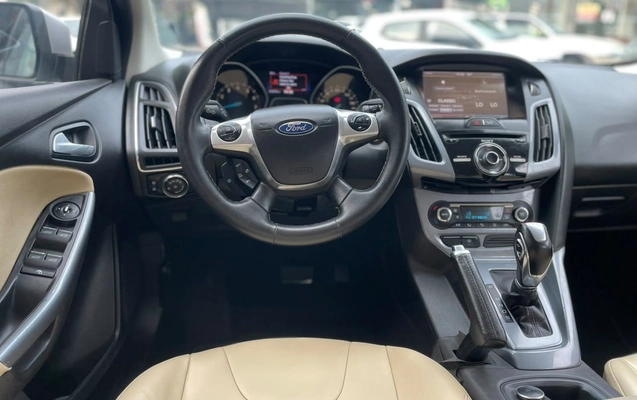imagem-https://www.socarrao.com.br/sc-vehicle-images-prod/4260813/1790947770129-3b5f9fbb1fa947e4a4bf72577bebed92_1790947646930.jpg