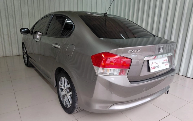imagem-https://www.socarrao.com.br/sc-vehicle-images-prod/4260899/1790948248901-471e0a20c67a42fab140b53afda3680b_1790948183149.jpg
