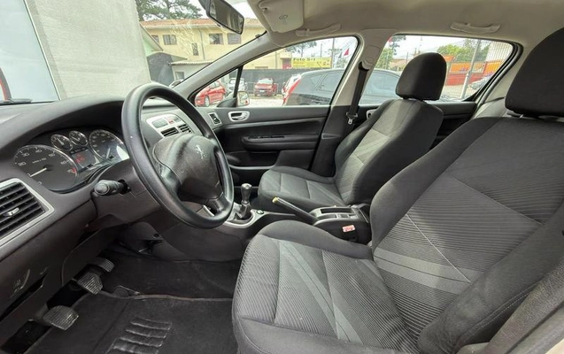 imagem-https://www.socarrao.com.br/sc-vehicle-images-prod/4260908/1790948341934-8379241_1_B_86d1cd0c37.jpeg