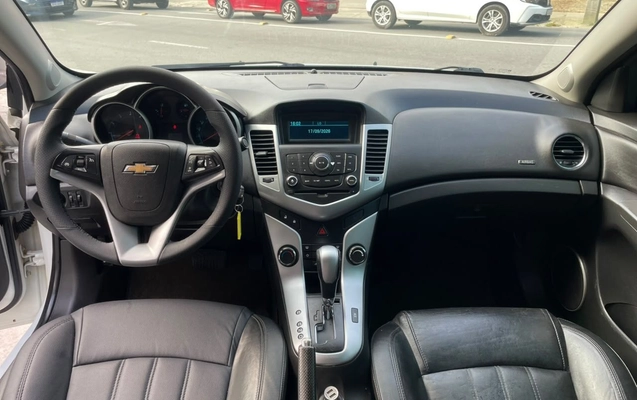 imagem-https://www.socarrao.com.br/sc-vehicle-images-prod/4260934/1790948714330-b429c74165af43f28e62e48b1509977b_1790948653254.jpg