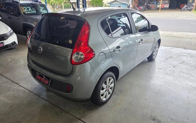 imagem-https://www.socarrao.com.br/sc-vehicle-images-prod/4260940/1790948775726-1d7b636aa465411db97f323909ec4f14_1790948694584.jpg