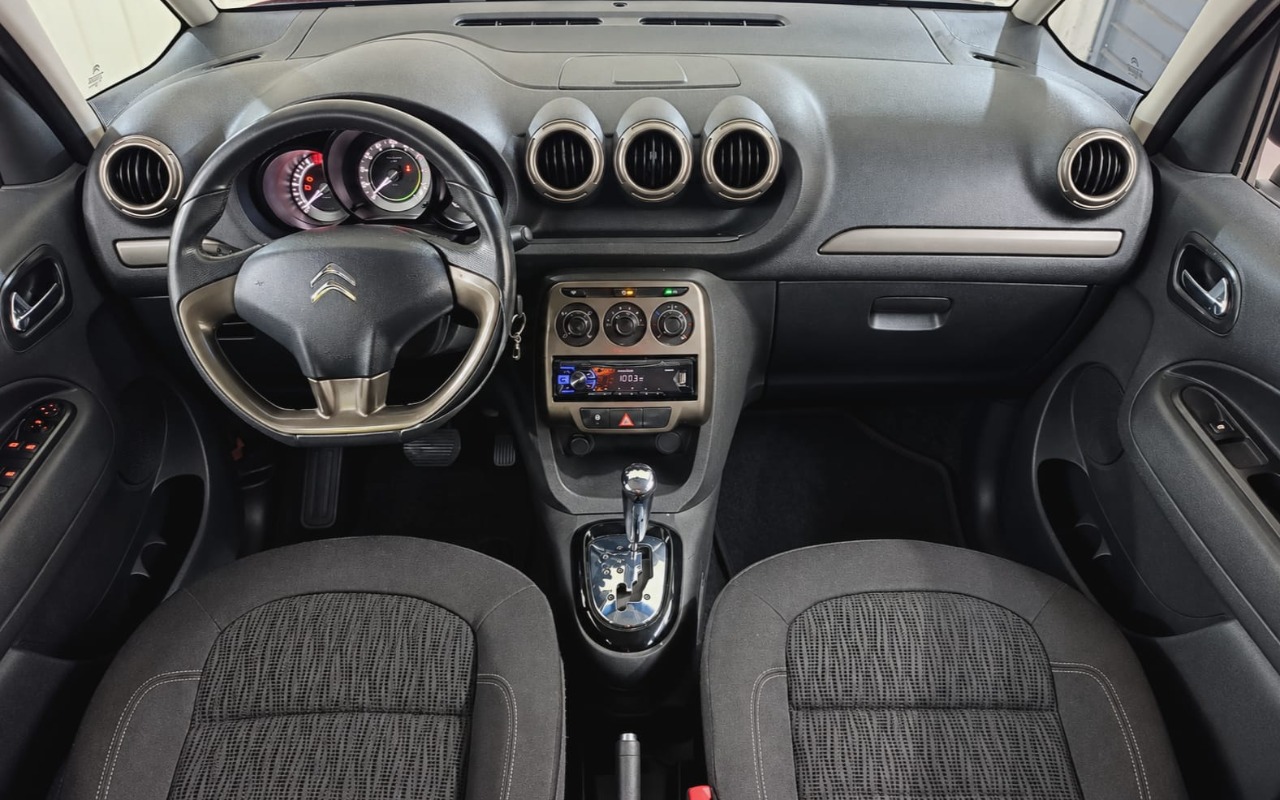 imagem-https://www.socarrao.com.br/sc-vehicle-images-prod/4261006/1790949064027-Ny5qZmlm.jfif