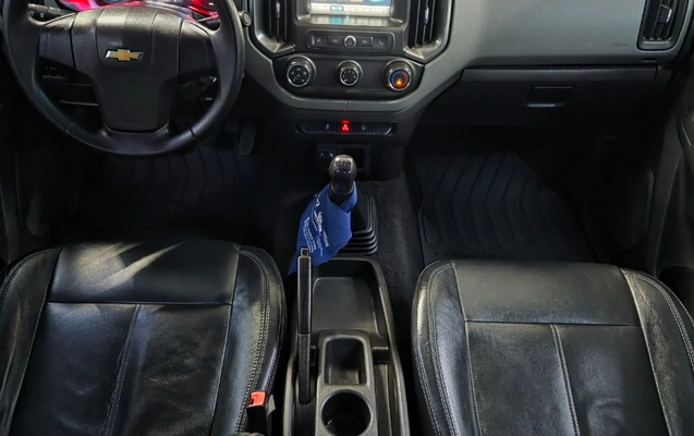 imagem-https://www.socarrao.com.br/sc-vehicle-images-prod/4261010/1790949175324-gb-fb92fc1.jpg