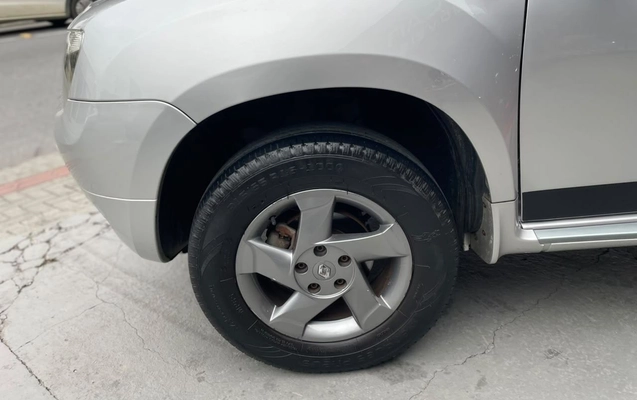 imagem-https://www.socarrao.com.br/sc-vehicle-images-prod/4261019/1790949255256-836ae263e6e84607afc0eba69e00c2ec_1790948910699.jpg