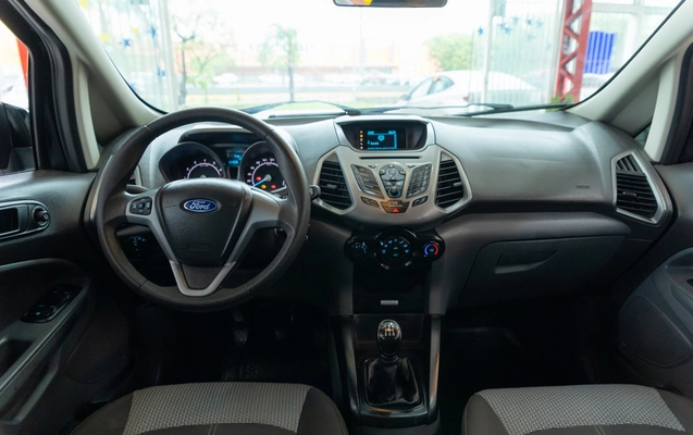 imagem-https://www.socarrao.com.br/sc-vehicle-images-prod/4261023/1790949258836-tMxoqqP2iIWvtaU50bqxHGzmNWy3vXRM.jpg