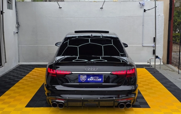 imagem-https://www.socarrao.com.br/sc-vehicle-images-prod/4261038/1792604798480-o6YhxfZz9aPDvQcrvWAHsFjWhmmAeVfk.jpg