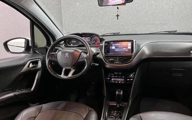 imagem-https://www.socarrao.com.br/sc-vehicle-images-prod/4261044/1791229773121-8529461_14_B_3c169e9cd2.jpeg