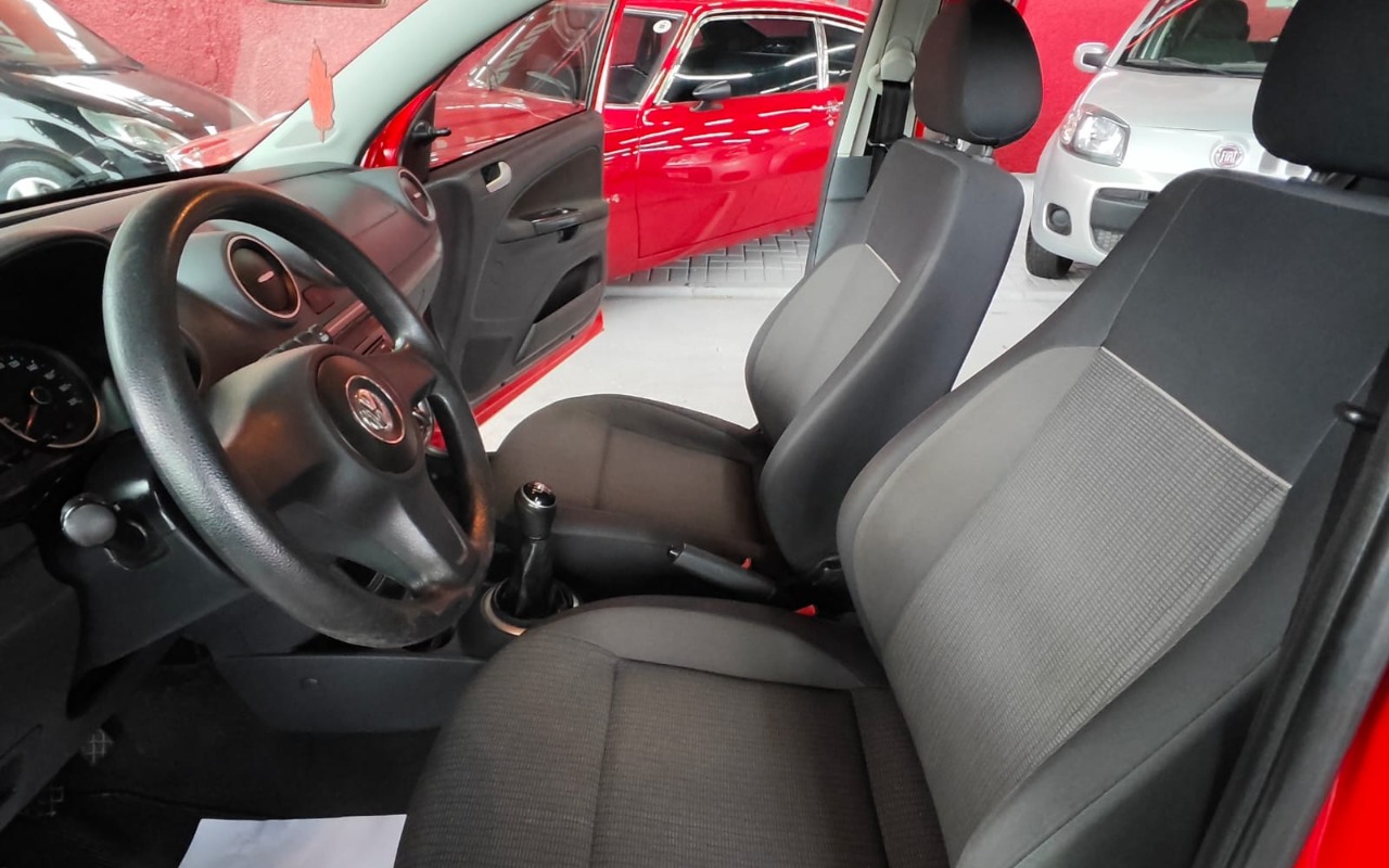imagem-https://www.socarrao.com.br/sc-vehicle-images-prod/4261046/1790949432226-V2hhdHNBcHAgSW1hZ2UgMjAyNi0xMC0wMSBhdCAxNy41MC40NiAoMSkuanBlZw.jpeg