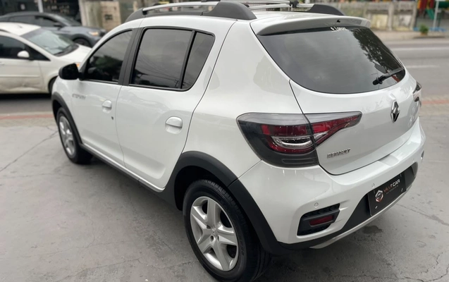 imagem-https://www.socarrao.com.br/sc-vehicle-images-prod/4261067/1790949537132-35c67d9b5691447f8cc7399386a3d609_1790949486064.jpg