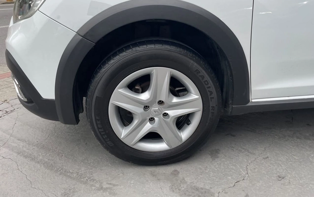 imagem-https://www.socarrao.com.br/sc-vehicle-images-prod/4261067/1790949537133-456ffb4053144e5e97088be1d2c6814b_1790949486074.jpg
