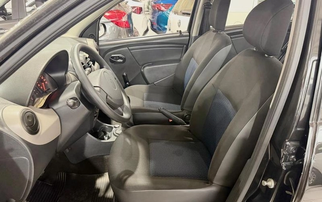 imagem-https://www.socarrao.com.br/sc-vehicle-images-prod/4261146/1791033747237-8525146_7_B_1de0aed1ba.jpeg