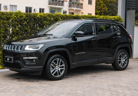 Jeep Compass 2020 Preto — foto 1 de 3