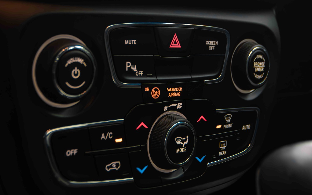 imagem-https://www.socarrao.com.br/sc-vehicle-images-prod/4261156/1790950006413-SU1HXzI2OTQuanBn.jpg