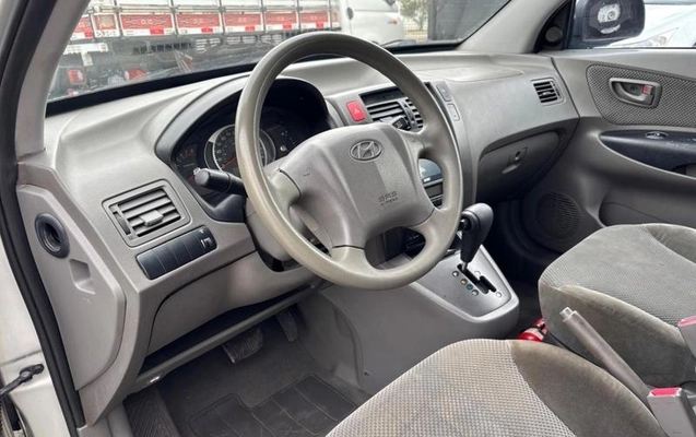 imagem-https://www.socarrao.com.br/sc-vehicle-images-prod/4261174/1790950283221-8498983_14_B_26201fbca9.jpeg
