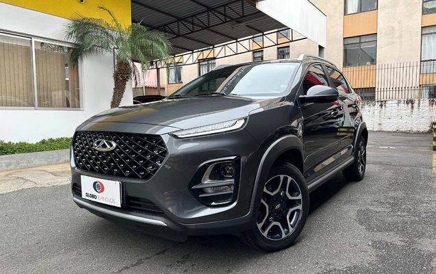 imagem-https://www.socarrao.com.br/sc-vehicle-images-prod/4261276/1790950958998-SU1HXzAzMjcuanBlZw.jpeg