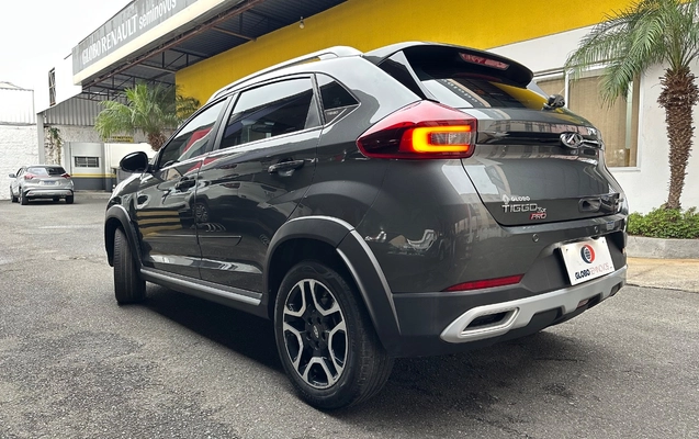 imagem-https://www.socarrao.com.br/sc-vehicle-images-prod/4261276/1790950959242-SU1HXzAzMjkuanBlZw.jpeg