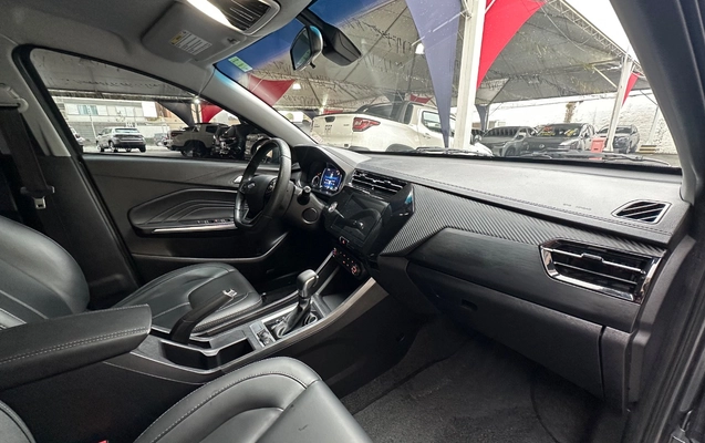 imagem-https://www.socarrao.com.br/sc-vehicle-images-prod/4261276/1790950959920-SU1HXzAzMzcuanBlZw.jpeg