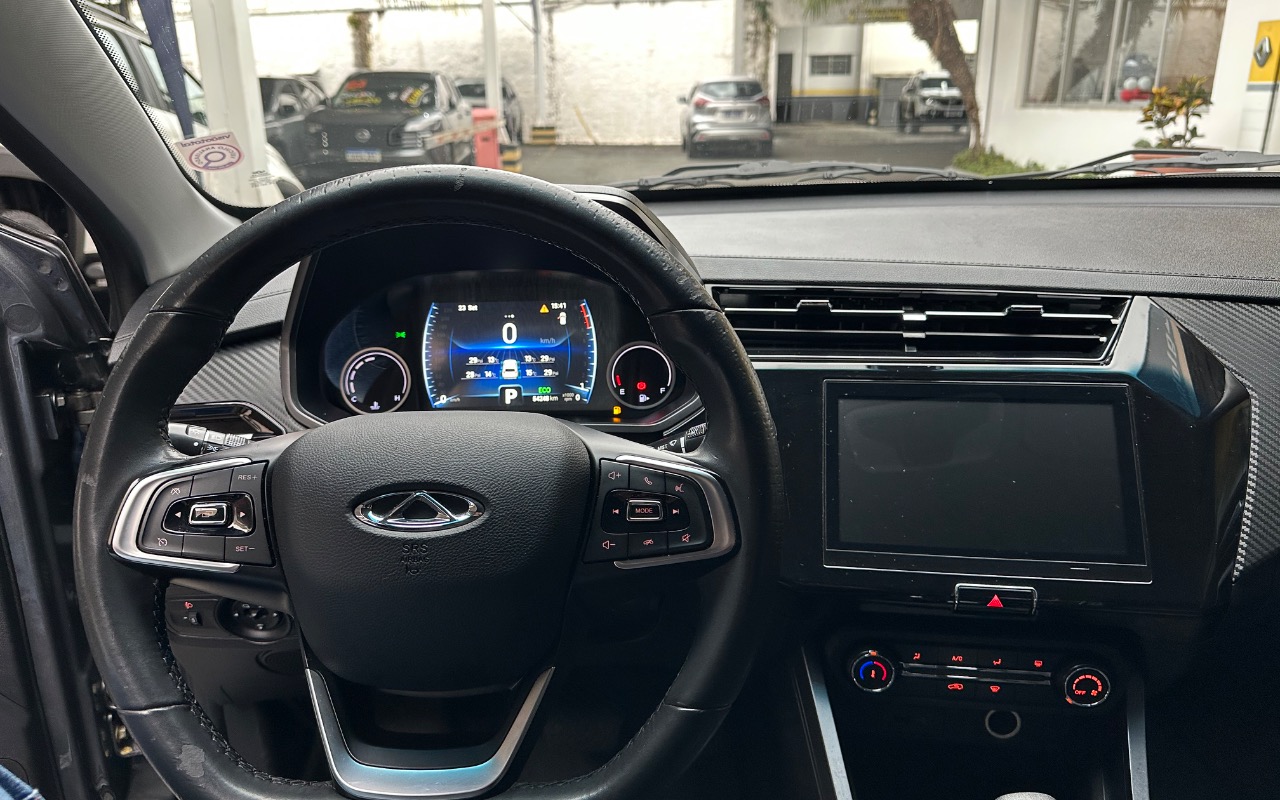 imagem-https://www.socarrao.com.br/sc-vehicle-images-prod/4261276/1790950960229-SU1HXzAzNDIuanBlZw.jpeg