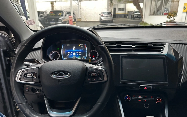 imagem-https://www.socarrao.com.br/sc-vehicle-images-prod/4261276/1790950960229-SU1HXzAzNDIuanBlZw.jpeg