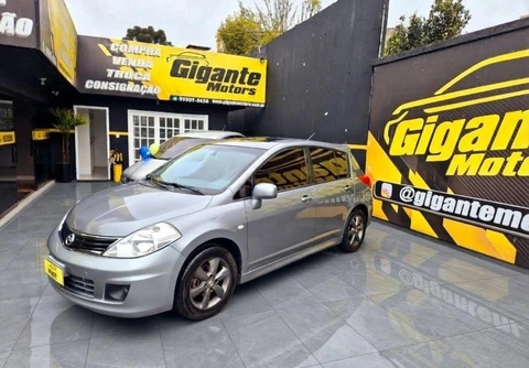 Nissan TIIDA 2013 Cinza — foto 1 de 3
