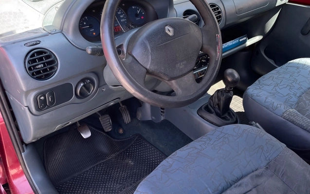 imagem-https://www.socarrao.com.br/sc-vehicle-images-prod/4261328/1790951928342-SU1HXzY1ODcuanBlZw.jpeg