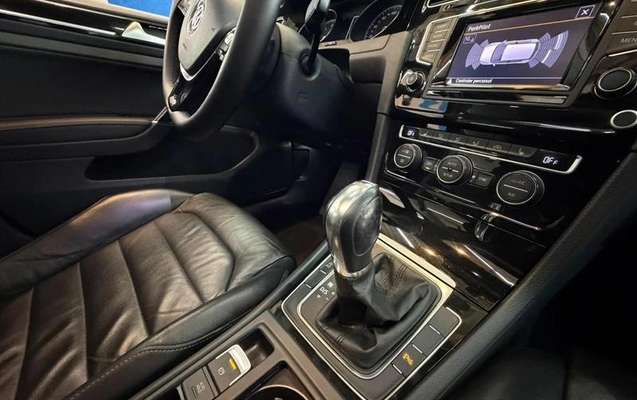 imagem-https://www.socarrao.com.br/sc-vehicle-images-prod/4261330/1790955098247-8509148_1_B_f91de005b2.jpeg