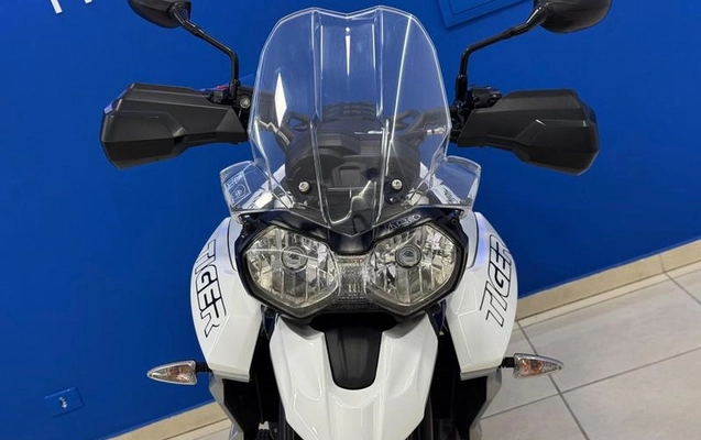 imagem-https://www.socarrao.com.br/sc-vehicle-images-prod/4261346/1791322796723-8536544_12_B_6ec39439f2.jpeg