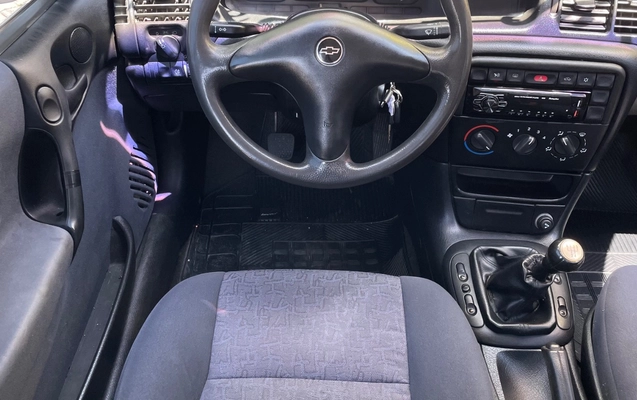 imagem-https://www.socarrao.com.br/sc-vehicle-images-prod/4261392/1790952057273-SU1HXzY1OTkuanBlZw.jpeg