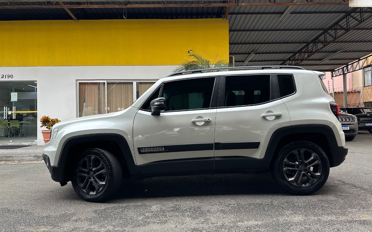imagem-https://www.socarrao.com.br/sc-vehicle-images-prod/4261406/1790951403733-SU1HXzAzNDcuanBlZw.jpeg