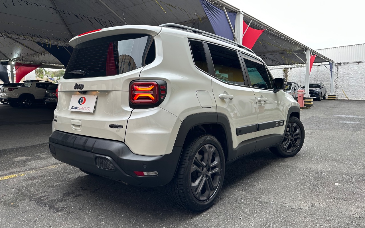 imagem-https://www.socarrao.com.br/sc-vehicle-images-prod/4261406/1790951404148-SU1HXzAzNTAuanBlZw.jpeg