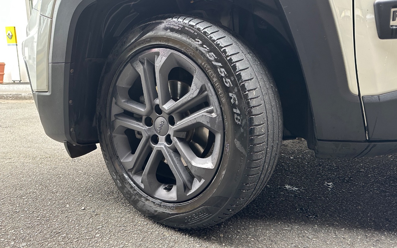 imagem-https://www.socarrao.com.br/sc-vehicle-images-prod/4261406/1790951404892-SU1HXzAzNTUuanBlZw.jpeg