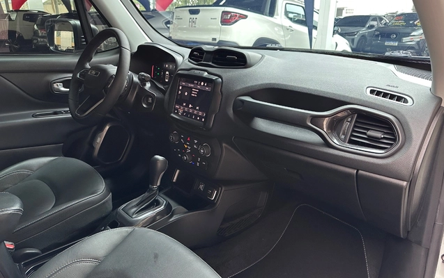 imagem-https://www.socarrao.com.br/sc-vehicle-images-prod/4261406/1790951405002-SU1HXzAzNTYuanBlZw.jpeg