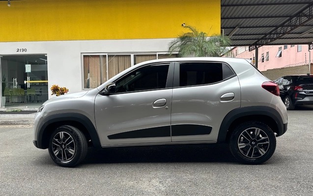 imagem-https://www.socarrao.com.br/sc-vehicle-images-prod/4261427/1790951777812-SU1HXzAzOTYuanBlZw.jpeg