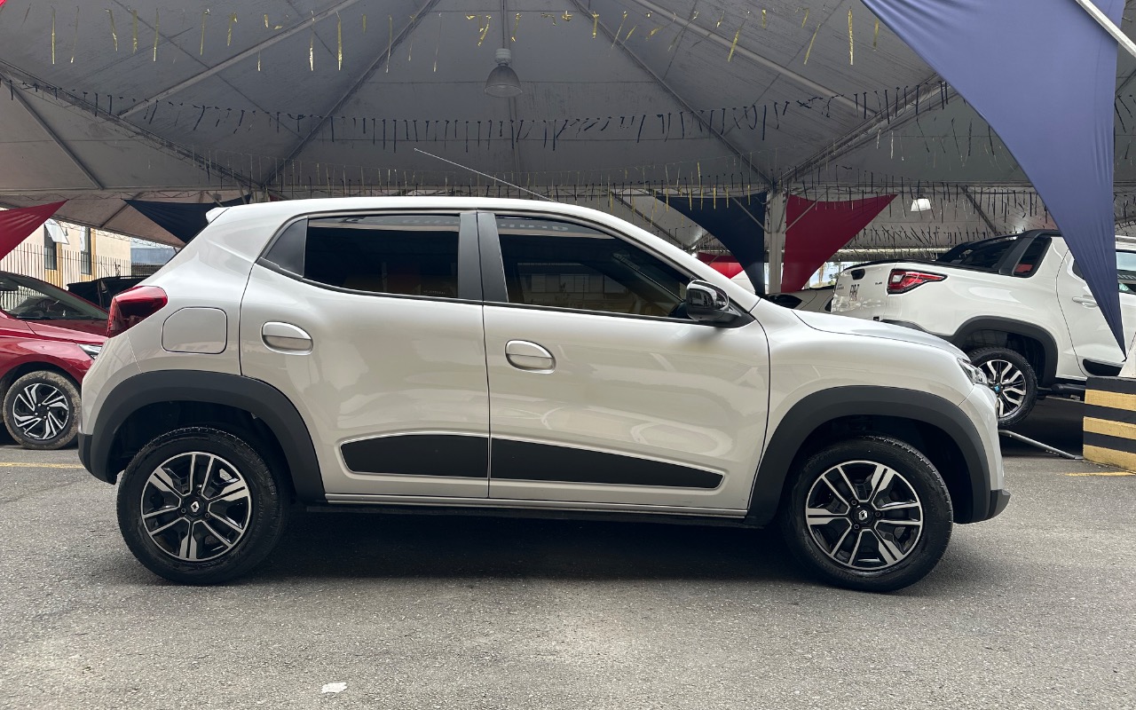 imagem-https://www.socarrao.com.br/sc-vehicle-images-prod/4261427/1790951778044-SU1HXzA0MDAuanBlZw.jpeg