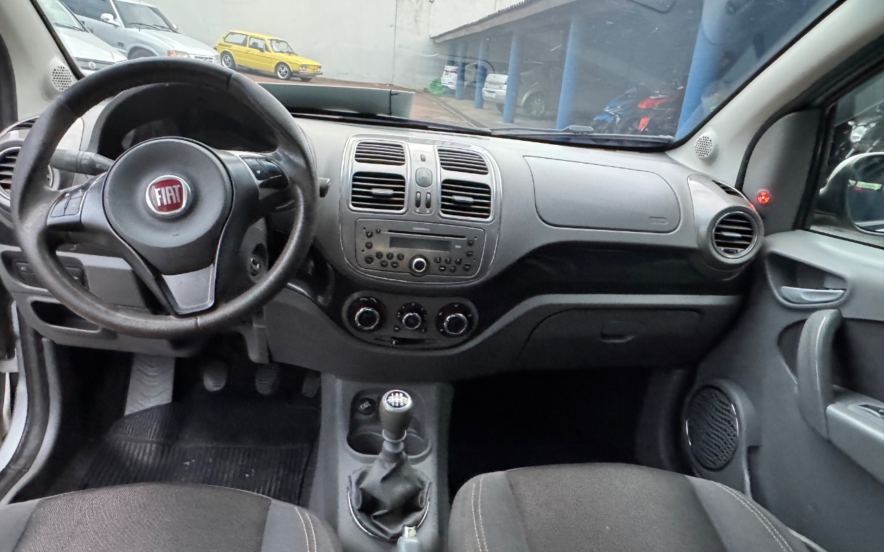 imagem-https://www.socarrao.com.br/sc-vehicle-images-prod/4261526/1790952308807-SU1HXzY1NTQuanBlZw.jpeg