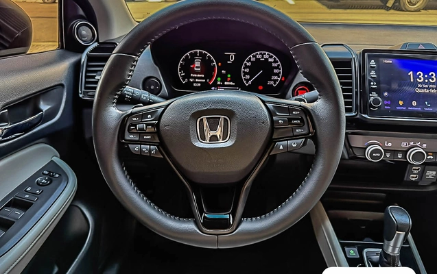 imagem-https://www.socarrao.com.br/sc-vehicle-images-prod/4261538/1790952406485-7c653a8a-8ba2-4c6c-8621-4dd2e1fe7f6c.jpg