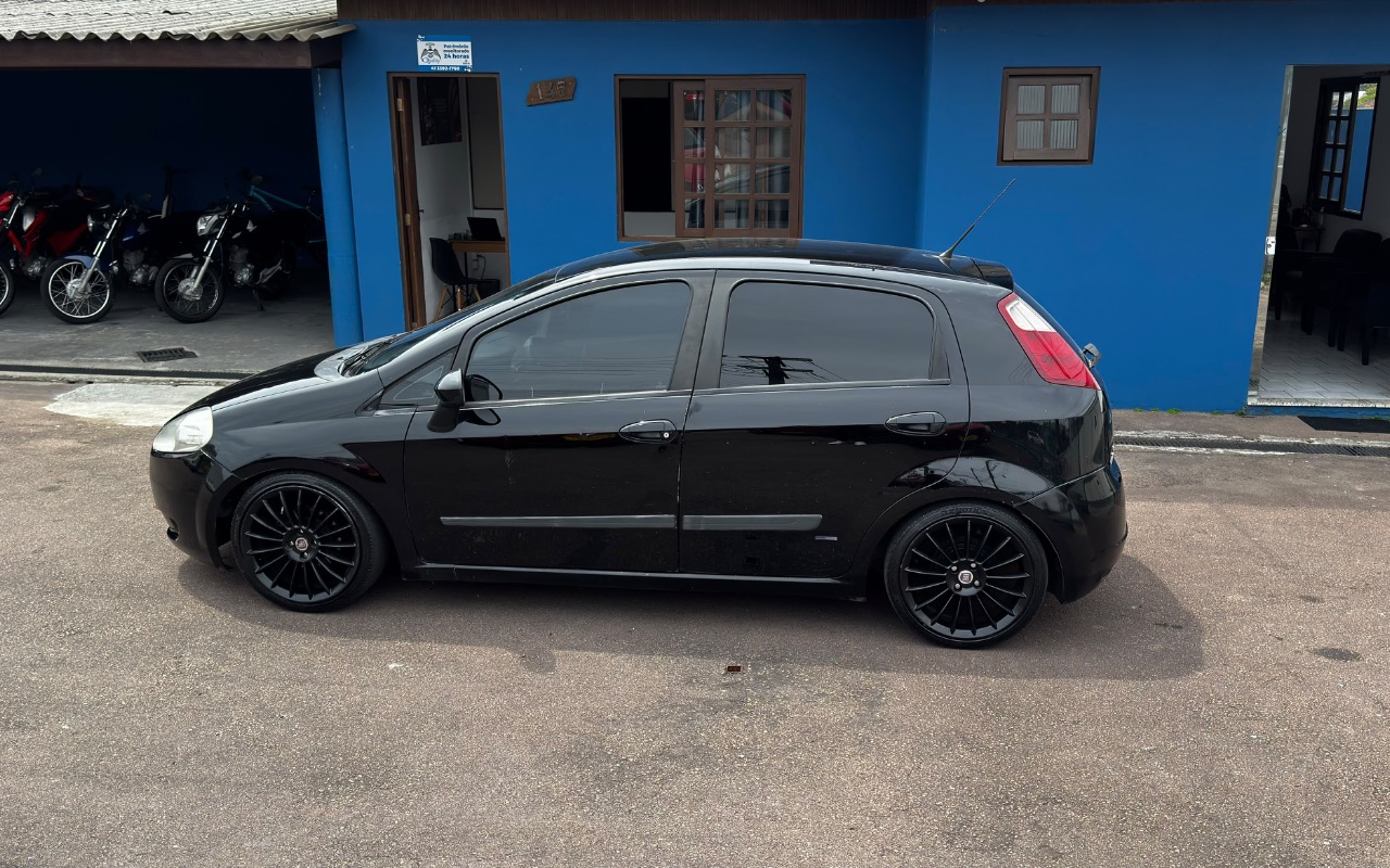 imagem-https://www.socarrao.com.br/sc-vehicle-images-prod/4261578/1790952557689-YWU1OGMwZTEtNTczYi00YjAyLWFhZTUtMTA2NzdhYzdiMzFlLmpwZWc.jpeg