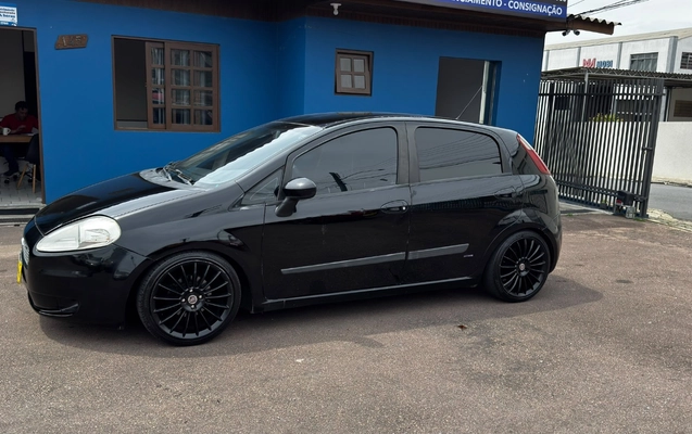 imagem-https://www.socarrao.com.br/sc-vehicle-images-prod/4261578/1790952558137-ZTQ4ODAzYTMtMDcwMS00YmZhLWE4MjktOTlkODdiY2Q0ZDE5LmpwZWc.jpeg