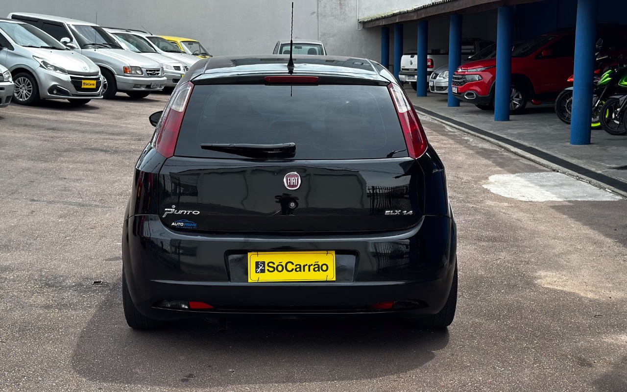 imagem-https://www.socarrao.com.br/sc-vehicle-images-prod/4261578/1790952558200-N2UyYWJjYTctMmRkYS00MWNjLTlmNjItZWVjNzJmNjgwMGZmLmpwZWc.jpeg