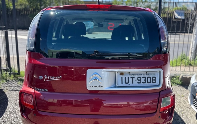 imagem-https://www.socarrao.com.br/sc-vehicle-images-prod/4261585/1790952581068-SU1HXzIyNzkuanBlZw.jpeg