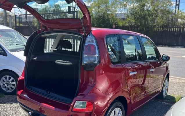 imagem-https://www.socarrao.com.br/sc-vehicle-images-prod/4261585/1790952581317-SU1HXzIyODIuanBlZw.jpeg