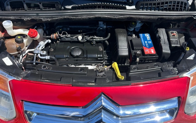 imagem-https://www.socarrao.com.br/sc-vehicle-images-prod/4261585/1790952581415-SU1HXzIyODMuanBlZw.jpeg