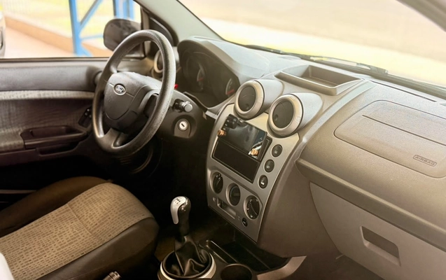 imagem-https://www.socarrao.com.br/sc-vehicle-images-prod/4261636/1790964200678-be44877c3461427daadd5a1d57dcbaf3_1790949591964.jpg