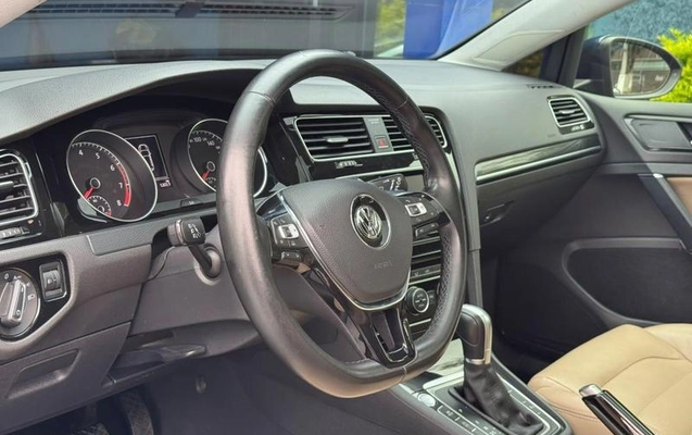 imagem-https://www.socarrao.com.br/sc-vehicle-images-prod/4261656/1790953127508-8533922_3_B_b4c3bae12f.jpeg