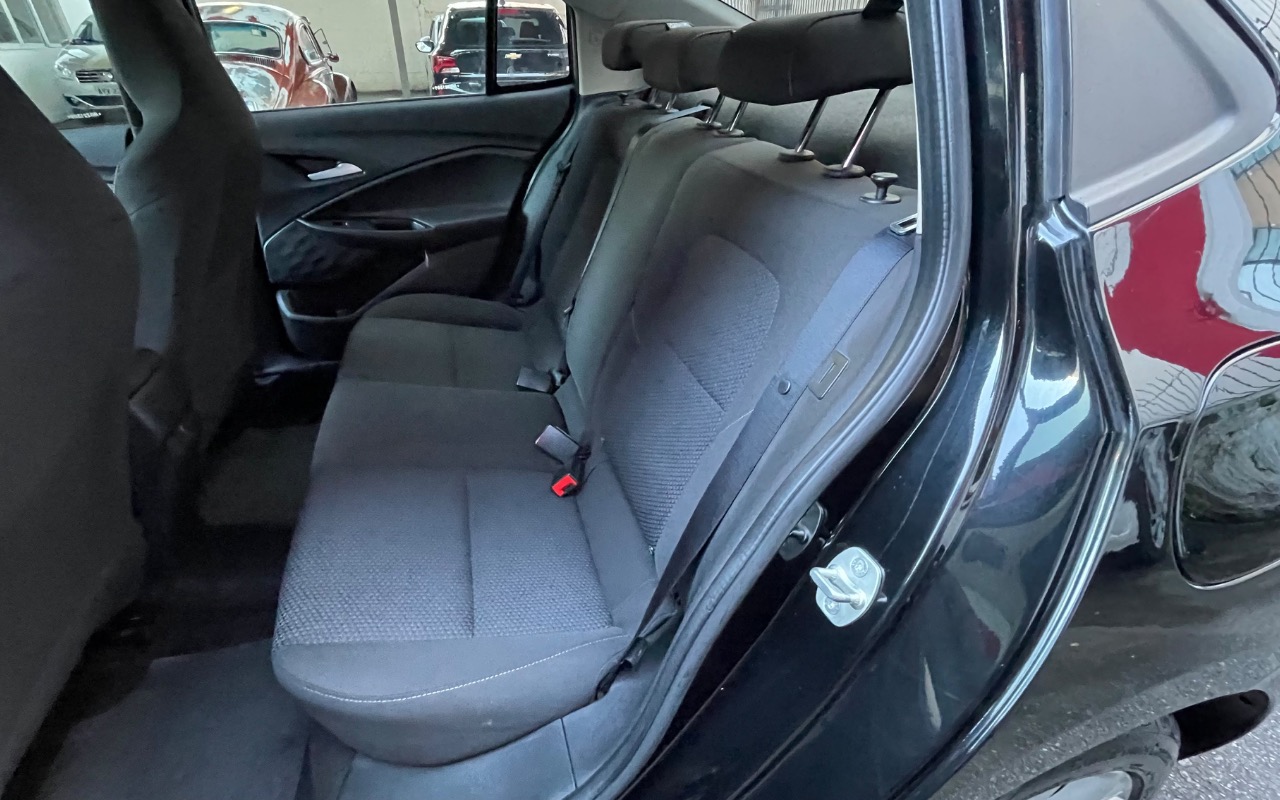 imagem-https://www.socarrao.com.br/sc-vehicle-images-prod/4261658/1790953175667-OTI4NzQ4NDYtZDE2NS00NWZmLWE1ZWMtZDVhZGMwZjgyZDkzLmpwZWc.jpeg