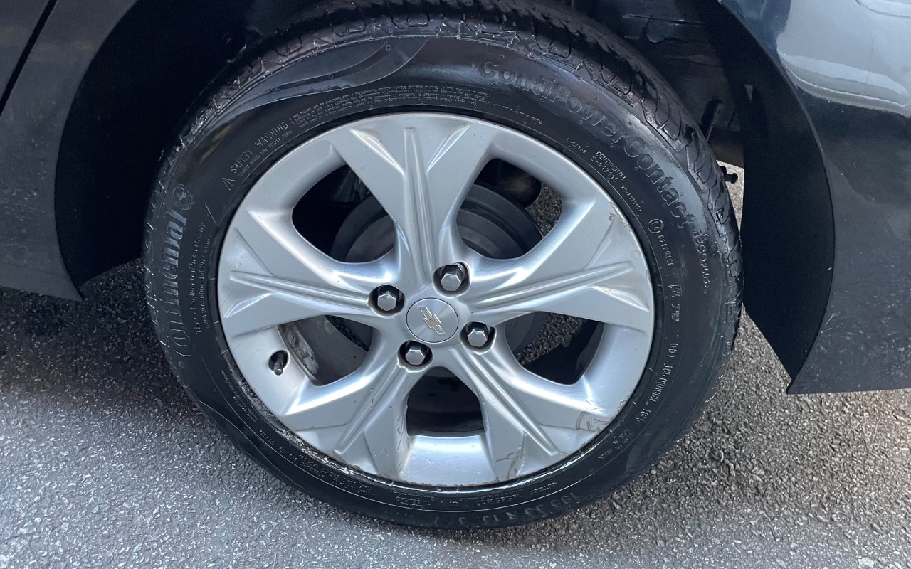 imagem-https://www.socarrao.com.br/sc-vehicle-images-prod/4261658/1790953176275-MWU2MGZkYjgtMWE0MS00ZWNmLWIxYzktM2IwZTdkYzQwMzAyLmpwZWc.jpeg