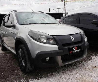 Renault Sandero 2012 Prata — foto 1 de 3